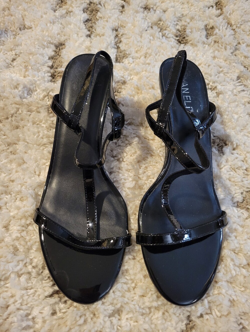 Vaneli Black Patent Leather Strappy Heel Sandals Ankle Strap Size 9.5